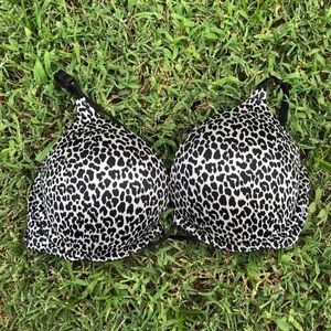 Victoria’s Secret Bombshell Bra 34C